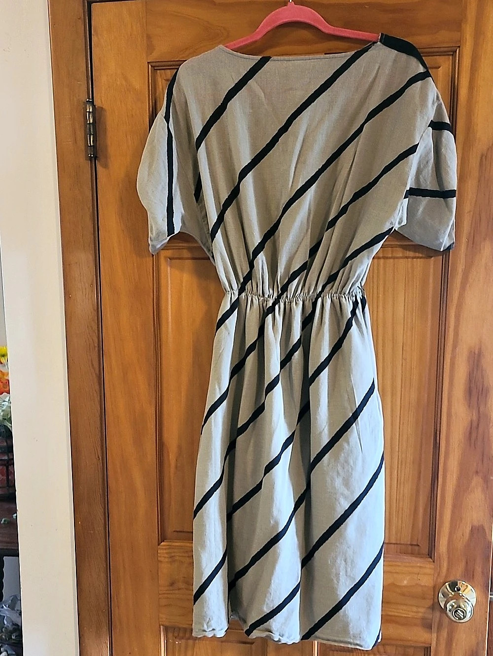 Abstract Dress in Tan & Black Size 44 No Brand